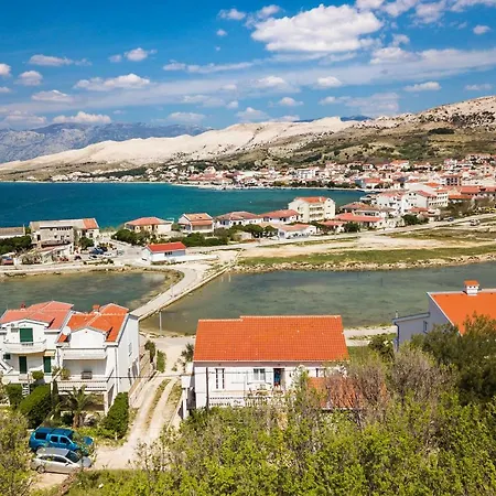 Apartment Rija Pag Town