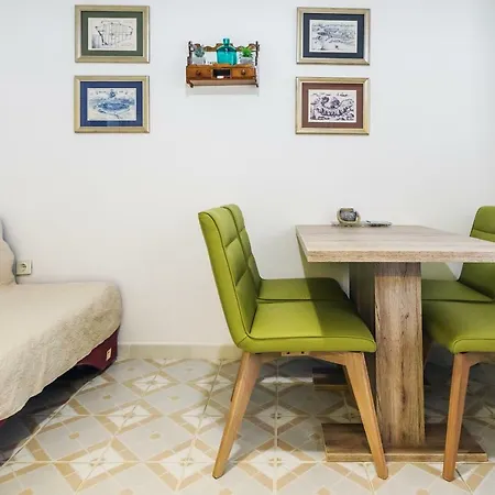 Rija Apartment *