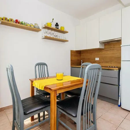 Rija Apartment