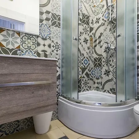 Rija Apartman Pag Town