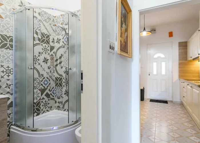 Apartment Rija Pag Town